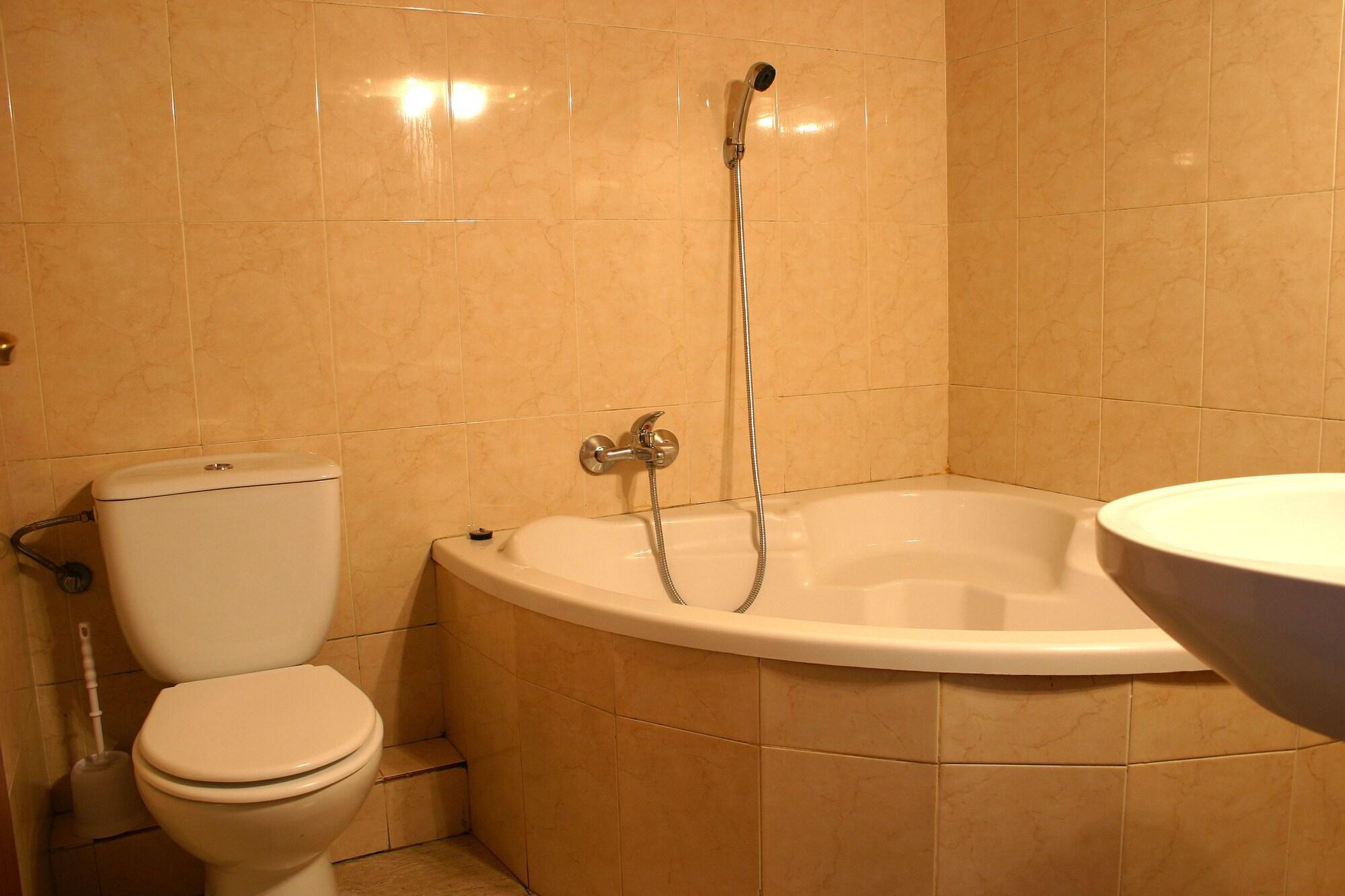 Hostal Eden Барселона Экстерьер фото